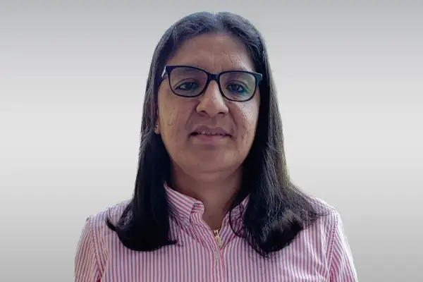 Roxana Calderón - Especialista MYP